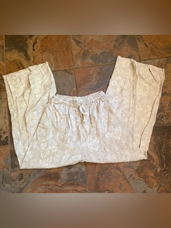 Modern Romance Pants - Vintage High-Waist Floral Linen-Blend Pants - Cream